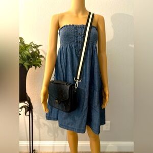 Women's Smocked Denim Dress Size Large